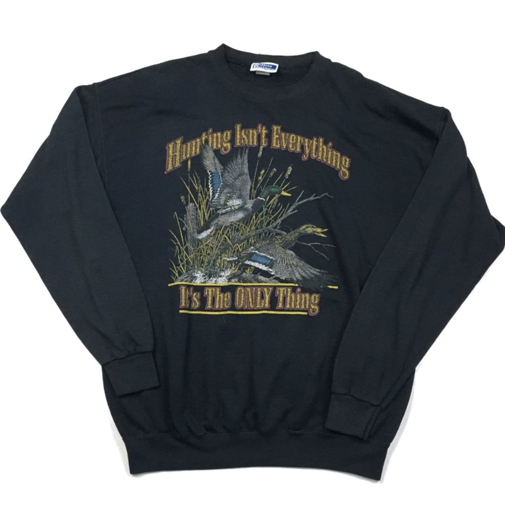 VTG Endless Designs Tag Hunting Sweatshirt USA